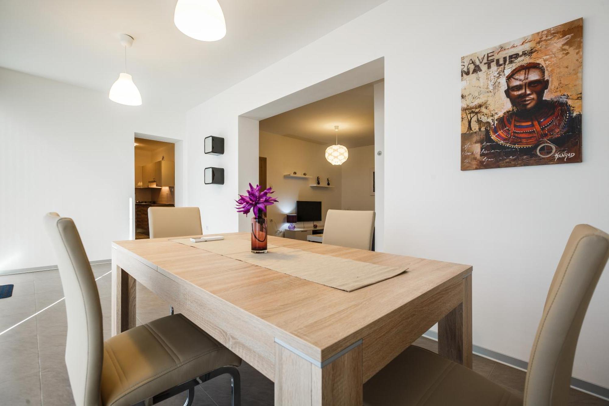 Ivni Apartmani Novigrad  Luaran gambar