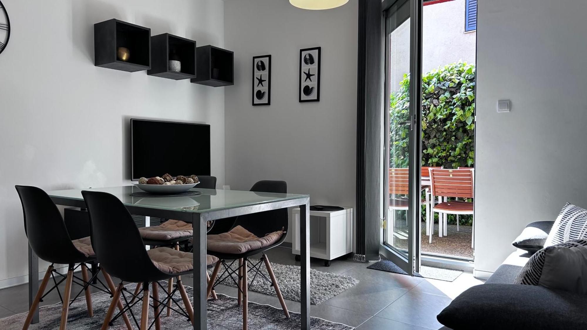 Ivni Apartmani Novigrad  Luaran gambar